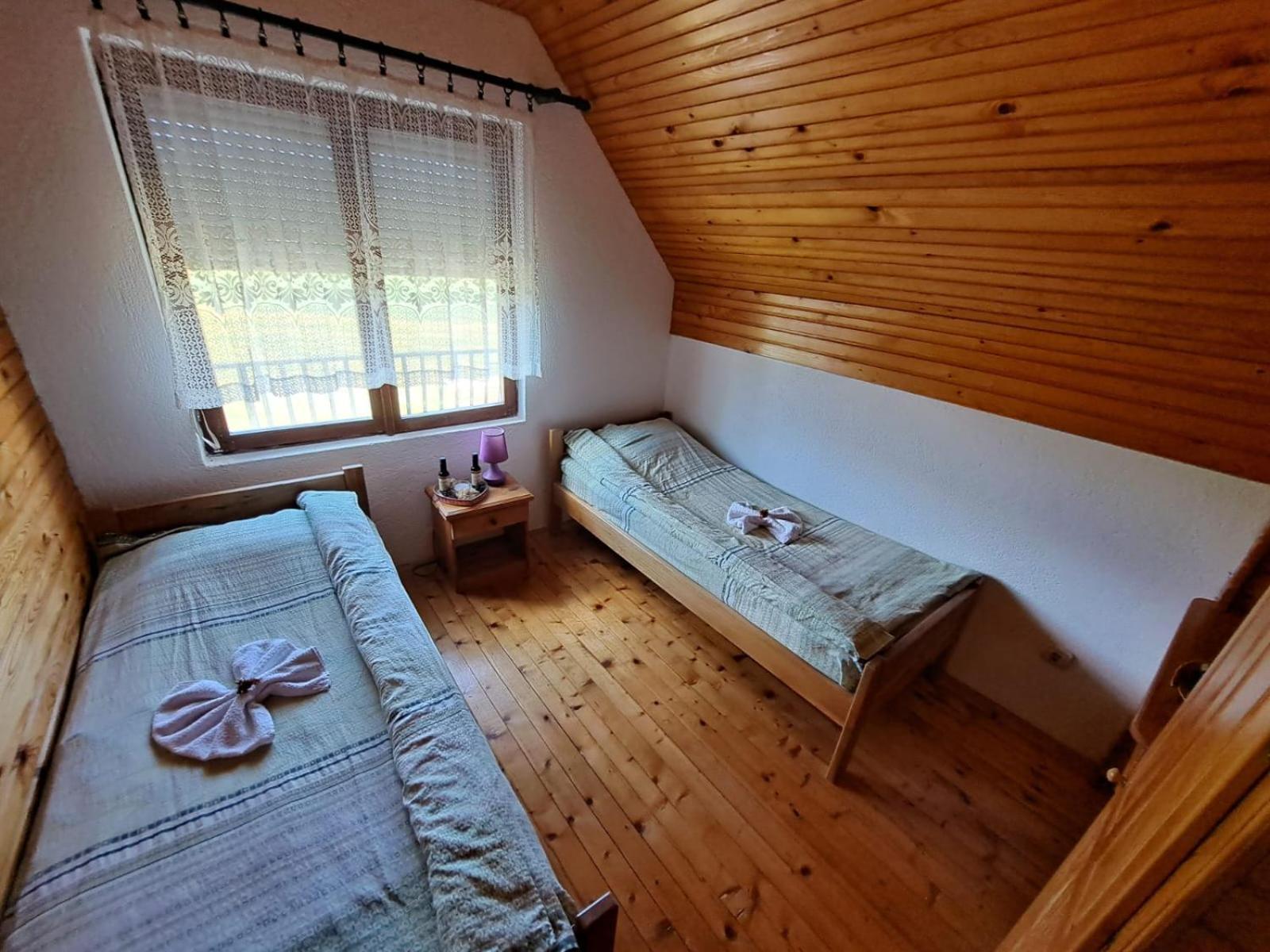 Eco Village Podgora Household Kaljevic 자블야크 외부 사진